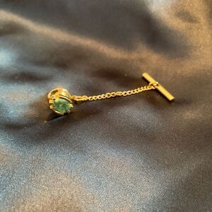 Gold Tone Tie/Scarf Pin with Green Stone